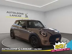 Grigio tetto nero Usata 2021 Mini Cooper Hype Due volumi | 22.980 € (Buon prezzo)
