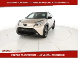 Beige Nuova 2025 Toyota Aygo Trend Due volumi | 16.450 € (Buon prezzo)
