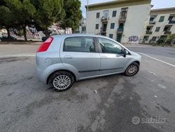 Grigio Usata 2009 Fiat Grande Punto Due volumi | 1700 € (Super prezzo)