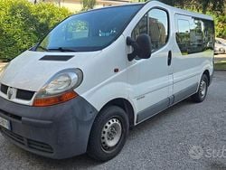 Bianco Usata 2003 Renault Trafic Monovolume | 3200 € (Buon prezzo)