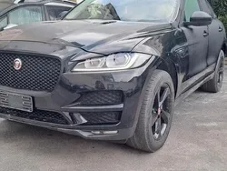 Nero Usata 2017 Jaguar F-Pace Portfolio SUV | 19.990 € (Cara)