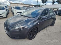 Grigio Usata 2008 Fiat Grande Punto Sport Due volumi | 2900 € (Buon prezzo)