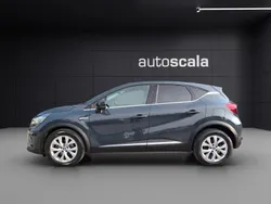 Vari colori Usata 2021 Renault Captur Intens SUV | 16.990 € (Buon prezzo)