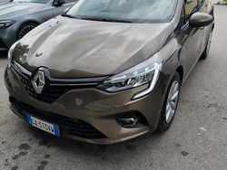 Marrone Usata 2020 Renault Clio V Due volumi | 12.300 € (Buon prezzo)
