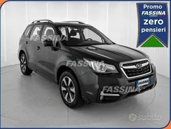 Grigio scuro Usata 2018 Subaru Forester Style SUV | 18.900 € (Buon prezzo)