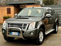 Grigio Usata 2010 Isuzu D-Max SUV | 15.390 € (Ottimo prezzo)