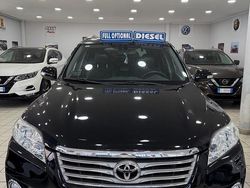 Nero Usata 2012 Toyota RAV4 Station wagon | 6999 € (Buon prezzo)