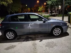 Usata 2004 Alfa Romeo 147 Due volumi | 600 € (Super prezzo)