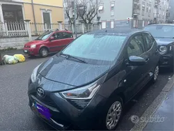 Grigio Usata 2019 Toyota Aygo Business Edition Due volumi | 8900 € (Ottimo prezzo)