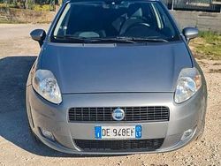 Grigio Usata 2007 Fiat Grande Punto Due volumi | 2850 €