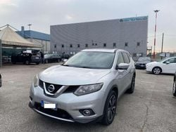 Argento Usata 2015 Nissan X-Trail Tekna SUV | 8900 € (Buon prezzo)