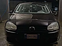 Usata 2001 VW Golf IV Highline Tre volumi | 2600 € (Buon prezzo)