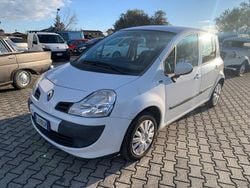 Bianco Usata 2011 Renault Modus Monovolume | 4900 € (Molto cara)