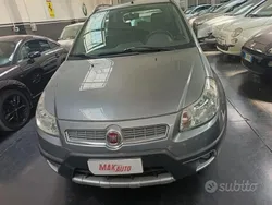 Usata 2013 Fiat Sedici Emotion SUV | 2990 € (Buon prezzo)