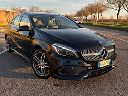 Nero Usata 2015 Mercedes A180 Premium Tre volumi | 13.900 €