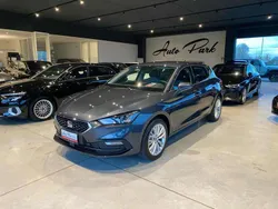 Grigio scuro Nuova 2025 Seat Leon Business Tre volumi | 30.800 € (Ottimo prezzo)