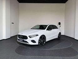 Bianco Usata 2024 Mercedes A180 Advanced Tre volumi | 35.300 € (Molto cara)