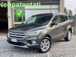 Grigio Usata 2019 Ford Kuga Business Edition SUV | 15.500 € (Buon prezzo)