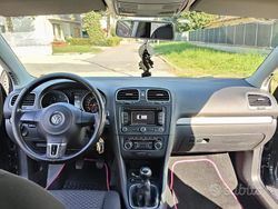 Nero Usata 2009 VW Golf VI Trendline Tre volumi | 5800 € (Ottimo prezzo)