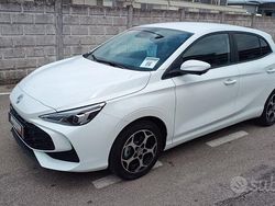 Bianco Nuova 2025 MG MG3 Comfort Due volumi | 16.800 € (Buon prezzo)
