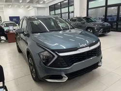 Vari colori Nuova 2025 Kia Sportage SUV | 28.250 € (Ottimo prezzo)