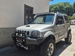 Usata 2005 Suzuki Jimny SUV | 9500 € (Cara)