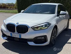 Bianco Usata 2021 BMW 118 Sport Line Due volumi | 18.900 € (Ottimo prezzo)