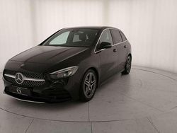 Nero smeraldo met. Usata 2019 Mercedes B200 Executive Monovolume | 23.900 € (Cara)
