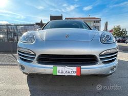 Grigio Usata 2012 Porsche Cayenne SUV | 19.990 € (Buon prezzo)