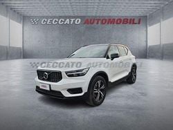 Bianco Usata 2019 Volvo XC40 R-Design SUV | 23.205 € (Ottimo prezzo)