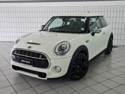 Bianco Usata 2017 Mini Cooper SD Hype Due volumi | 18.500 € (Buon prezzo)