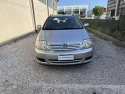 Grigio Usata 2005 Toyota Corolla Station wagon | 4499 € (Buon prezzo)