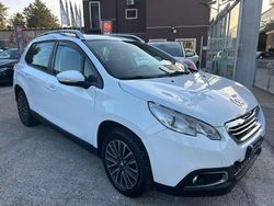 Bianco Usata 2015 Peugeot 2008 Active SUV | 11.500 € (Cara)