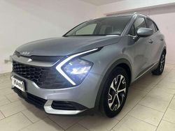 Lunar silver m Usata 2022 Kia Sportage Style SUV | 24.000 € (Buon prezzo)