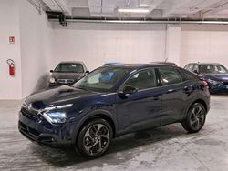 Eclipse blue perlato Usata 2024 Citroën C4 PureTech Tre volumi | 19.990 € (Cara)