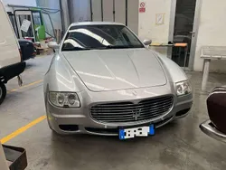 Grigio Usata 2006 Maserati Quattroporte Tre volumi | 19.999 € (Super prezzo)