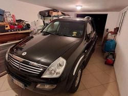 Nero Usata 2006 Ssangyong (KGM) Rexton SUV | 2500 € (Cara)