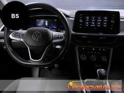 Blu/azzurro Usata 2022 VW T-Roc Life SUV | 21.929 € (Cara)