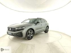 Grigio Usata 2024 VW Touareg R-line SUV | 64.900 € (Buon prezzo)