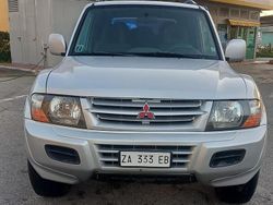 Usata 2000 Mitsubishi Pajero SUV | 8500 € (Buon prezzo)