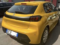Usata 2021 Peugeot 208 S Due volumi | 11.200 € (Buon prezzo)