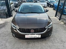Marrone Usata 2015 Fiat Tipo Lounge Tre volumi | 8799 € (Ottimo prezzo)