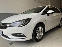 Bianco Usata 2016 Opel Astra Sport Station wagon | 8000 € (Buon prezzo)