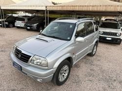 Argento Usata 2004 Suzuki Grand Vitara Station wagon | 9000 €