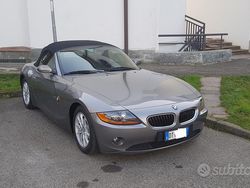 Grigio Usata 2003 BMW Z4 Cabrio | 12.500 € (Buon prezzo)