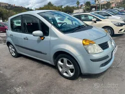 Usata 2006 Renault Modus Monovolume | 1990 € (Buon prezzo)