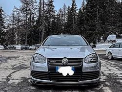 Grigio Usata 2006 VW Golf V R | 16.500 €