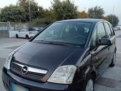 Nero Usata 2008 Opel Meriva Monovolume | 1800 € (Buon prezzo)