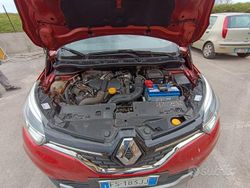 Rosso Usata 2018 Renault Captur SUV | 10.500 €