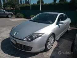 Usata 2010 Renault Laguna Coupé Coupé | 4900 €